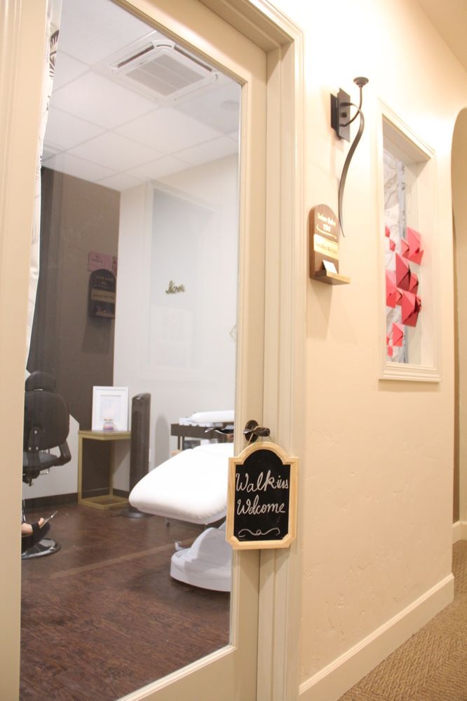 THREADING BOUTIQUE Updated October 2024 22627 BothellEverett Hwy