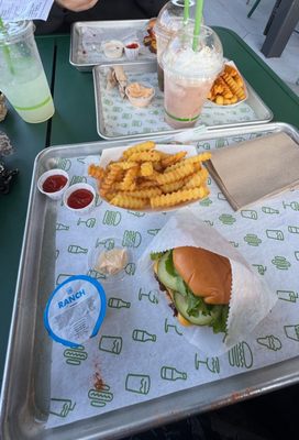 Shake Shack Downey by null