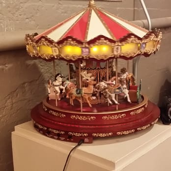 The Carousel Museum - Tiny Model Carousel - Museums Near Me - Bristol, Connecticut The Carousel Museum - Tiny Model Carousel - Museums Near Me - Bristol, Connecticut