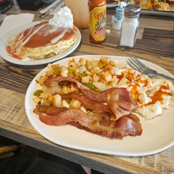 The Pan - The Lumberjack - Pizza Near Me - Long Beach, California The Pan - The Lumberjack - Pizza Near Me - Long Beach, California
