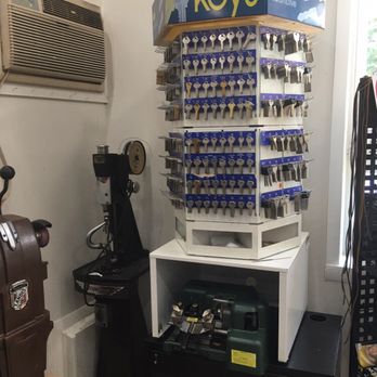 shoe doctor - Over 500 key blanks available to guarantee the proper fit! Purchase 4 keys, get the 5th key FREE! - Shoe Repair Near Me - Baltimore, Maryland shoe doctor - Over 500 key blanks available to guarantee the proper fit! Purchase 4 keys, get the 5th key FREE! - Shoe Repair Near Me - Baltimore, Maryland
