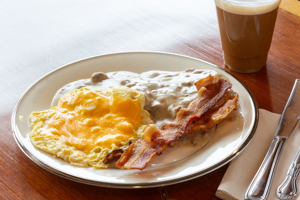 Holloway Corner Kitchen Logo