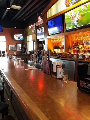 Boston's Pizza Restaurant & Sports Bar by null
