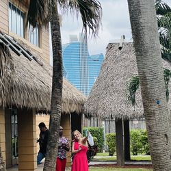 Seminole Okalee Indian Village and Museum