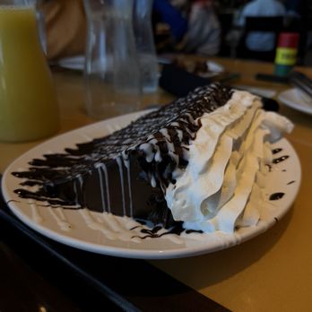 Tucanos Brazilian Grill - Orem - Chocolate cake - Brazilian Near Me - Orem, Utah Tucanos Brazilian Grill - Orem - Chocolate cake - Brazilian Near Me - Orem, Utah