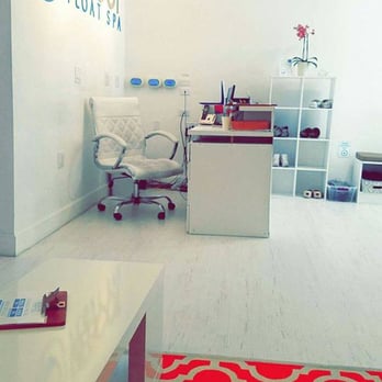 Reboot Float & Cryo Spa - The waiting room - Float Spa Near Me - San Francisco, California Reboot Float & Cryo Spa - The waiting room - Float Spa Near Me - San Francisco, California