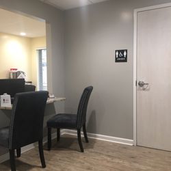 Stand-Up MRI Of Tallahassee PA - Unisex restrooms!
