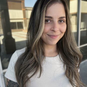 Hair By Ally Tee - beige balayage on dark hair - Hair Stylists Near Me - Winter Garden, Florida Hair By Ally Tee - beige balayage on dark hair - Hair Stylists Near Me - Winter Garden, Florida