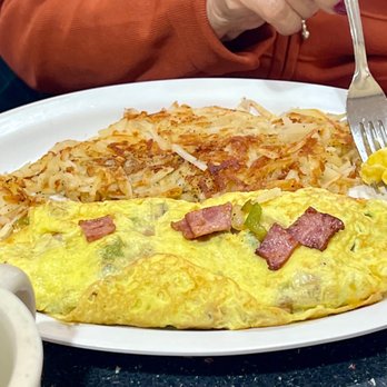 Joe's Cafe - Western Omelette and Home Hash Browns! - American Near Me - Sterling, Virginia