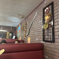 El Tapatio Mexican Restaurant - Kool decor