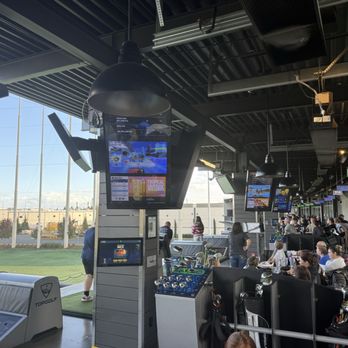 Topgolf - New American Near Me - Hillsboro, Oregon