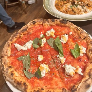 Elisabetta S Ristorante Bar Pizzeria.ELISABETTA'S RISTORANTE BAR PIZZERIA - Updated May 2025 - 1131 Photos ...