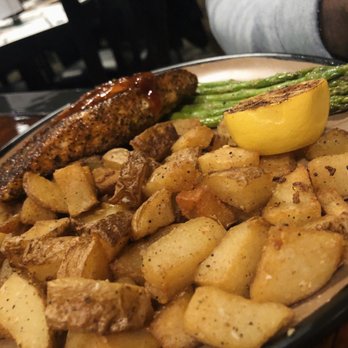 The Tipsy Oak - Blackened Salmon, Garlic Potatoes, & Lemon Asparagus - Gastropubs Near Me - Arlington, Texas The Tipsy Oak - Blackened Salmon, Garlic Potatoes, & Lemon Asparagus - Gastropubs Near Me - Arlington, Texas