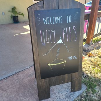 Ugly Pies - Ugly Pies - Coffee & Tea Near Me - Tularosa, New Mexico