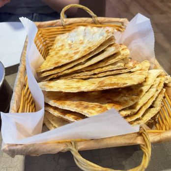 Apna Dera And Mister Dee’s - Plain naan with butter - Halal Near Me - Cheektowaga, New York
