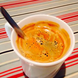 Caroline's Café - Coffee for champ's !