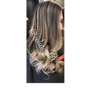 Kristal Kuts 2 - Hair Salons Near Me - Pomona, California
