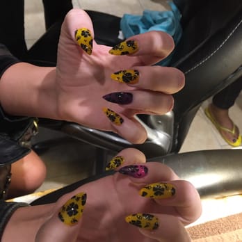 Ivy Nails - Nail Salons Near Me - Carpentersville, Illinois Ivy Nails - Nail Salons Near Me - Carpentersville, Illinois