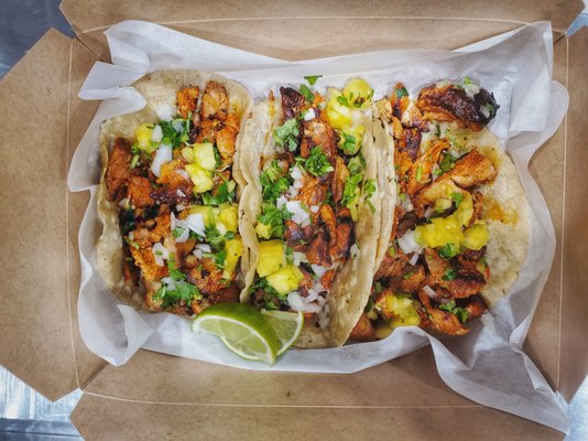 Tacos Neza Hollywood by null