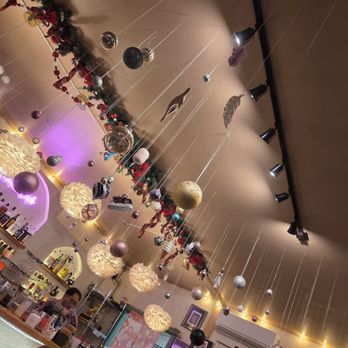 Rukdiew Cafe - Ambience - Thai Near Me - Portland, Oregon