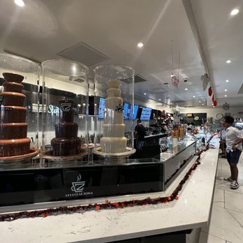 ChocolatZeina - Chocolate fountains!! - Chocolatiers & Shops Near Me - Houston, Texas ChocolatZeina - Chocolate fountains!! - Chocolatiers & Shops Near Me - Houston, Texas