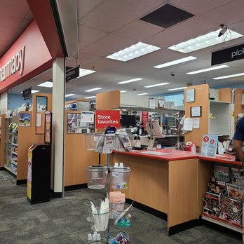 CVS Pharmacy - Pharmacy view from the vaccine section. - Pharmacy Near Me - CHANDLER, Arizona CVS Pharmacy - Pharmacy view from the vaccine section. - Pharmacy Near Me - CHANDLER, Arizona