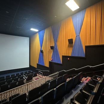 MJR Troy Cinema - Theatre 7 - Cinema Near Me - Troy, Michigan MJR Troy Cinema - Theatre 7 - Cinema Near Me - Troy, Michigan