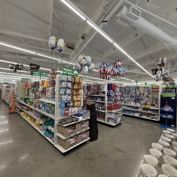 Dollar Tree - Discount Store Near Me - Long Beach, California