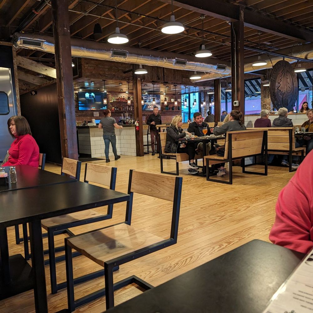 Twisted Pine - Interior dining room - Bars Near Me - Winston-Salem, North Carolina Twisted Pine - Interior dining room - Bars Near Me - Winston-Salem, North Carolina