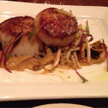 Hopleaf Bar - Scallops - Gastropubs Near Me - Chicago, Illinois Hopleaf Bar - Scallops - Gastropubs Near Me - Chicago, Illinois