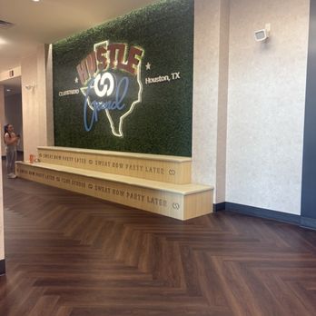 Club Studio - Gyms Near Me - Houston, Texas Club Studio - Gyms Near Me - Houston, Texas