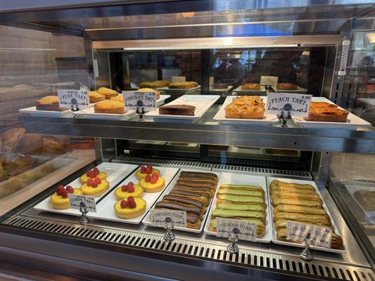 Lea French Cafe Michigan Avenue by null