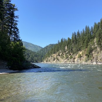 Zoo Town Surfers - Rafting/Kayaking Near Me - Alberton, Montana