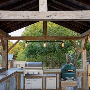 American Barnwood - Reclaimed beams, corrugated metal and other elements make this outdoor kitchen a conversation space for a customer - Building Supplies Near Me - Paso Robles, California