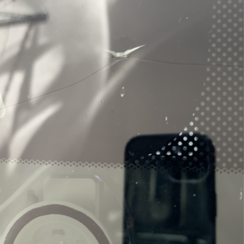 Mobile Sound Concept - windshield cracked by inexperienced installer. - Car Stereo Installation Near Me - Temecula, California