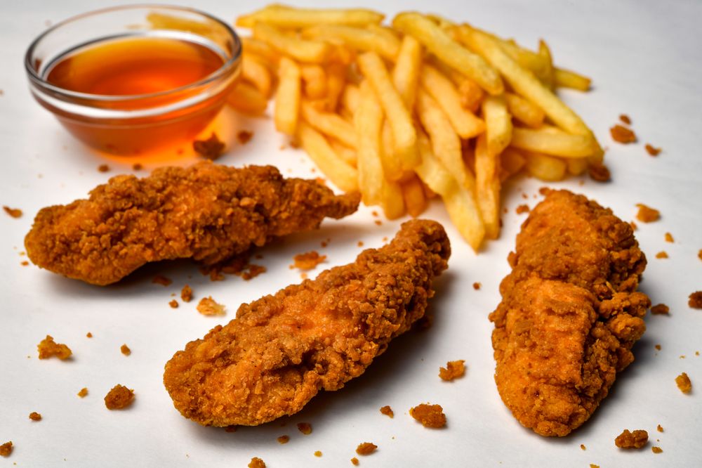 Nola Chick Logo