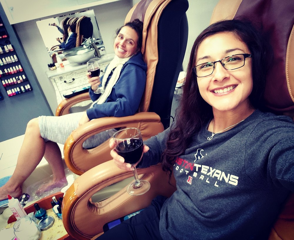 TOOTSIES’ NATURAL NAIL SHOPPE 15 Photos 4516 Fountain Dr