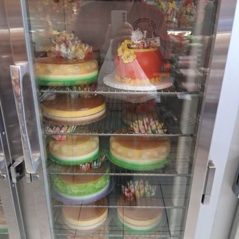 Van's Bakery - Bakeries Near Me - San Jose, California