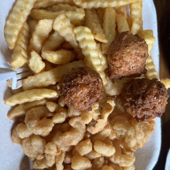 Shrimp Boat - Fried Calabash Dinner - 8oz with Sweet tea!! - Seafood Near Me - Rock Hill, South Carolina Shrimp Boat - Fried Calabash Dinner - 8oz with Sweet tea!! - Seafood Near Me - Rock Hill, South Carolina