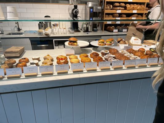 Pigeon Whole Bakers by null