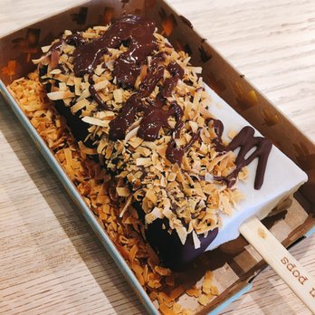 Cielito Artisan Pops - Banana dulce de leche, dark chocolate dipped, toasted coconut - Ice Cream & Frozen Yogurt Near Me - Miami, Florida