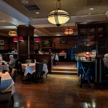 Hanover Street Chophouse - Inside - Steakhouses Near Me - Manchester, New Hampshire Hanover Street Chophouse - Inside - Steakhouses Near Me - Manchester, New Hampshire