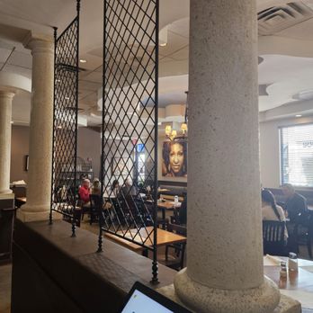 Casacuba Restaurant - Inside restaurant - Cuban Near Me - South Miami, Florida
