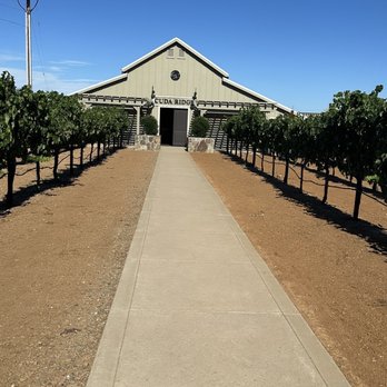 Cuda Ridge Wines - Wineries Near Me - Livermore, California