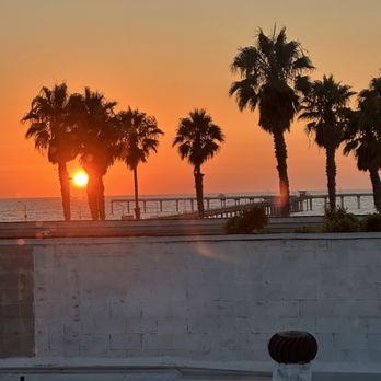 92101 Condo Guru - Sunset in San Diego never gets old. - Real Estate Agents Near Me - San Diego, California 92101 Condo Guru - Sunset in San Diego never gets old. - Real Estate Agents Near Me - San Diego, California