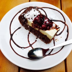 Zámecká restaurace Veltrusy - Tvarohový koláč s ovocem