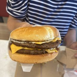 Double cheeseburger