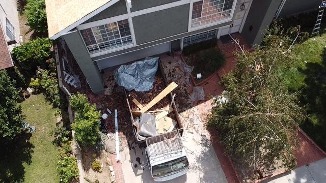 Slide of Pro Roofing Service