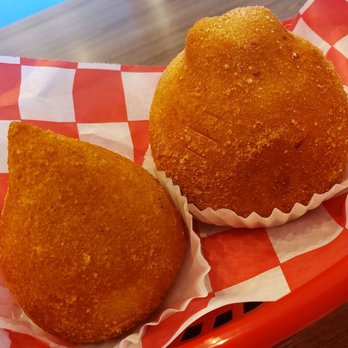 Amor Em Pedacos Bakery - Coxinhas - Bakeries Near Me - Orlando, Florida