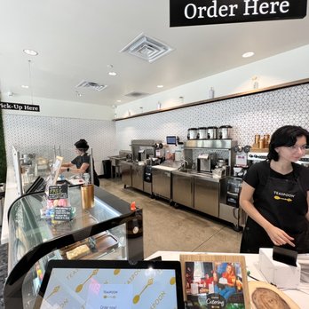 Teaspoon - Inside Em & J at work - Bubble Tea Near Me - Las Vegas, Nevada Teaspoon - Inside Em & J at work - Bubble Tea Near Me - Las Vegas, Nevada